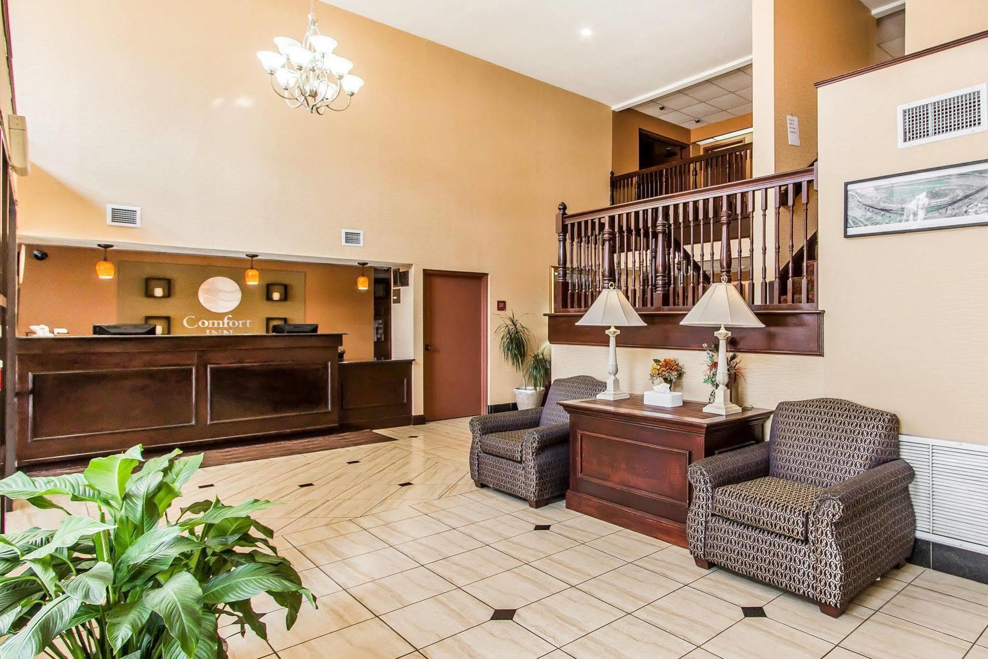 Comfort Inn & Suites Линкольн Экстерьер фото